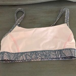 Lululemon sports bra